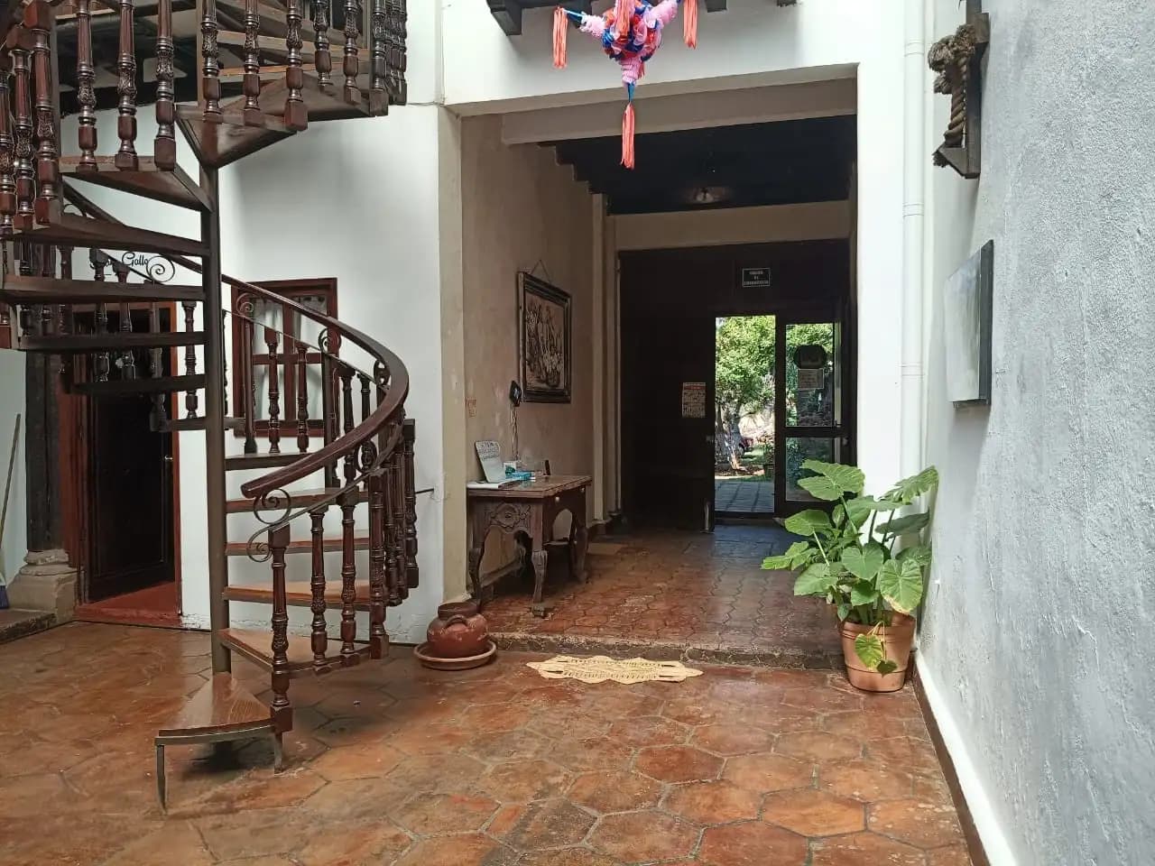 Hostal Mendoza - Sala Principal 2