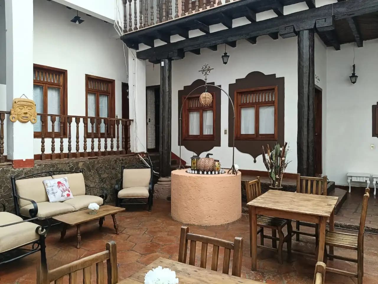 Hostal Mendoza - Principal